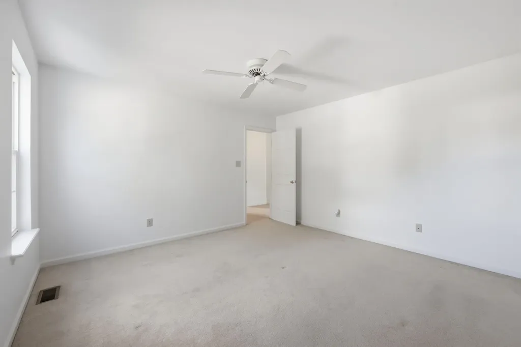 1036 Keeneland Court Frankfort KY 40601