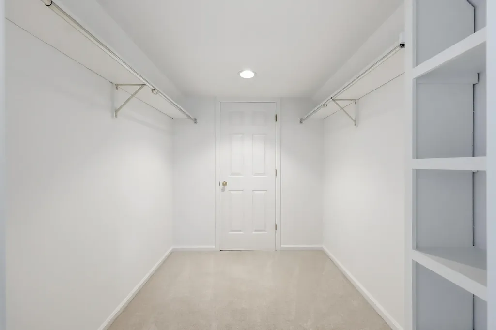 1036 Keeneland Court Frankfort KY 40601