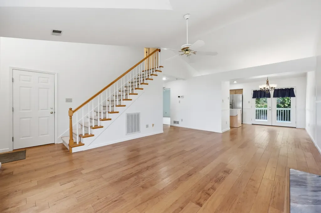 1036 Keeneland Court Frankfort KY 40601
