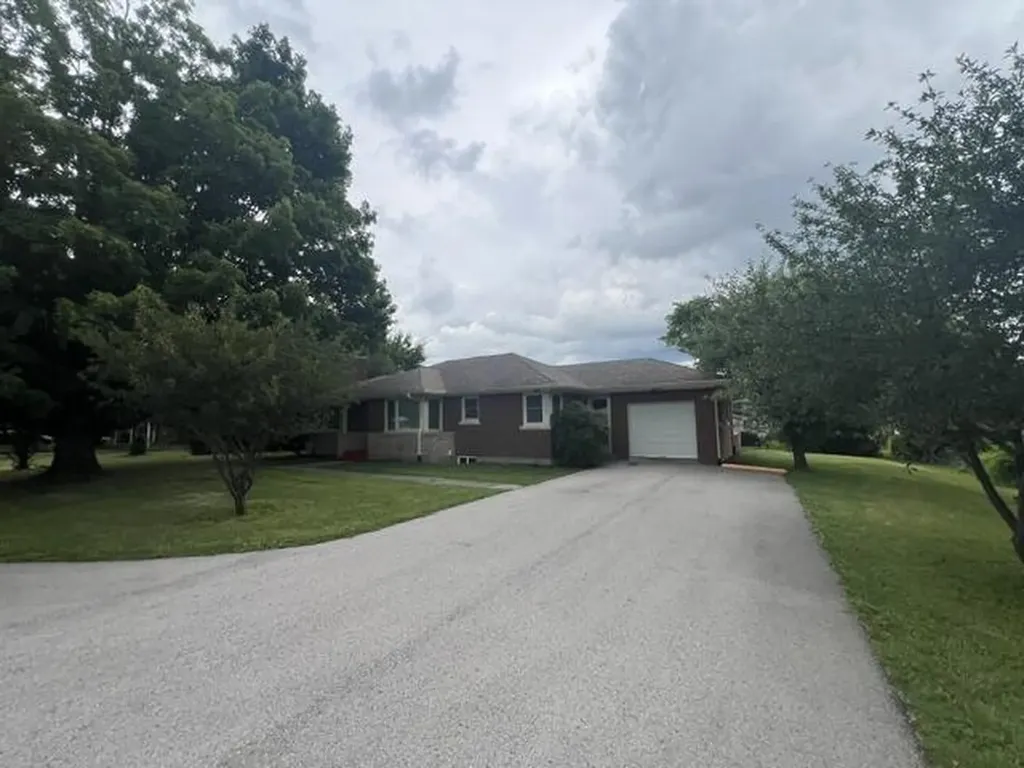 418 Richmond Road Berea KY 40403