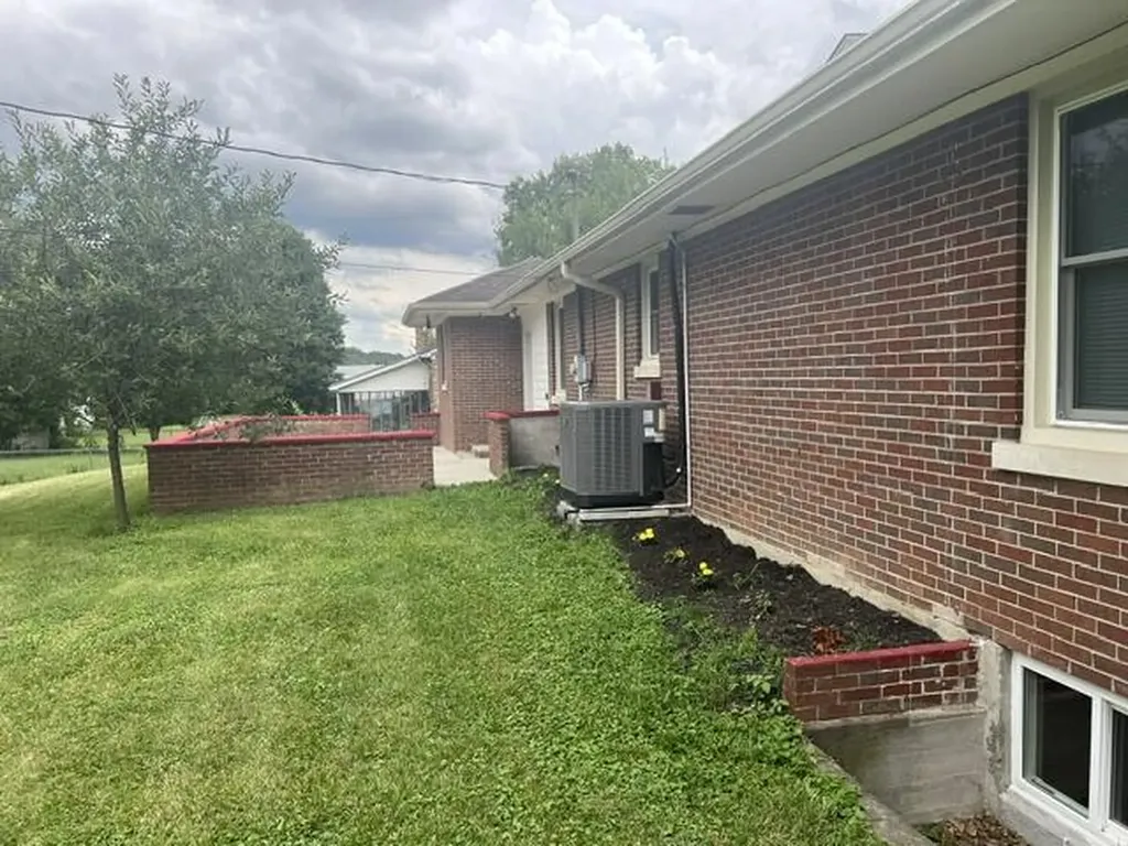 418 Richmond Road Berea KY 40403