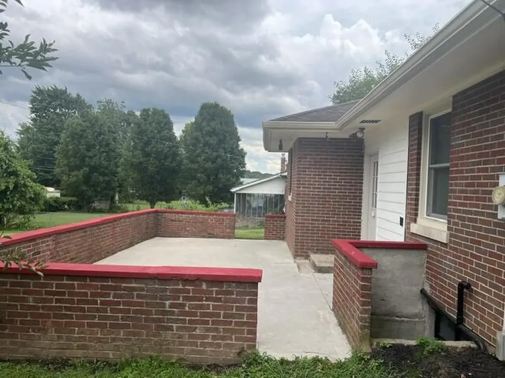 418 Richmond Road Berea KY 40403