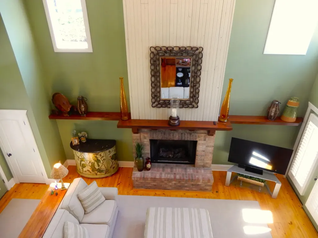 738 Marina Village Drive Grand Rivers KY 42045