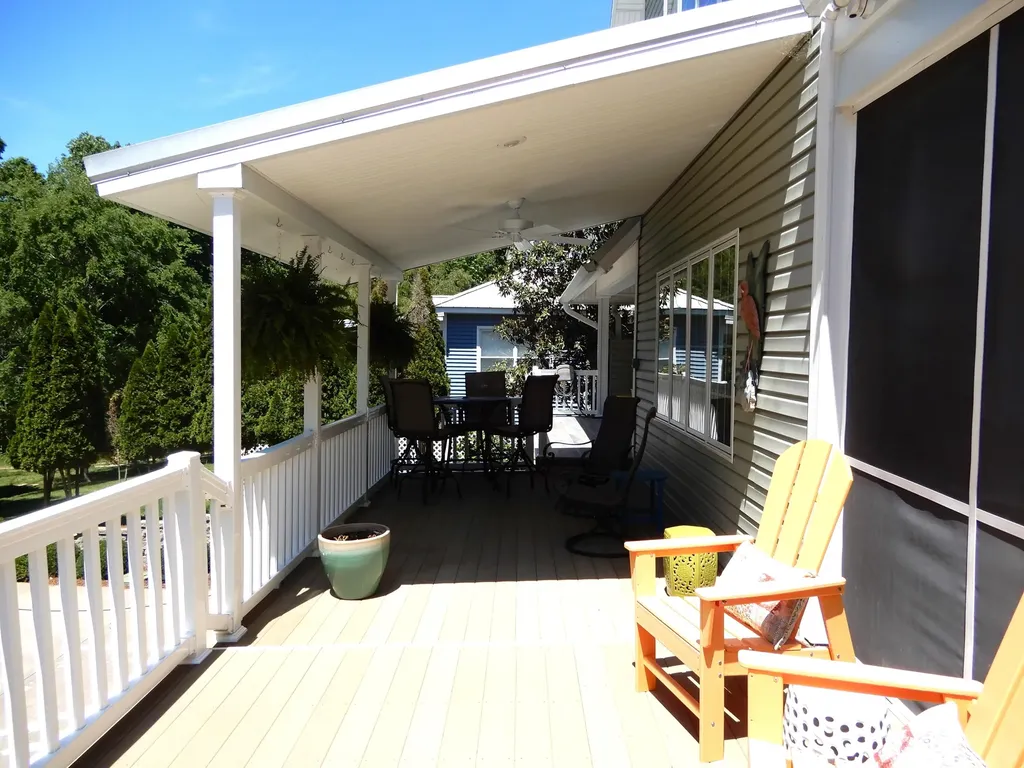 738 Marina Village Drive Grand Rivers KY 42045