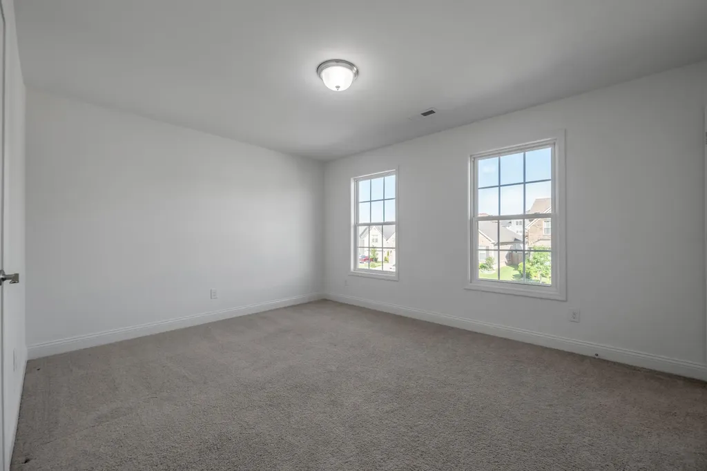 317 Red Cedar Drive Nicholasville KY 40356