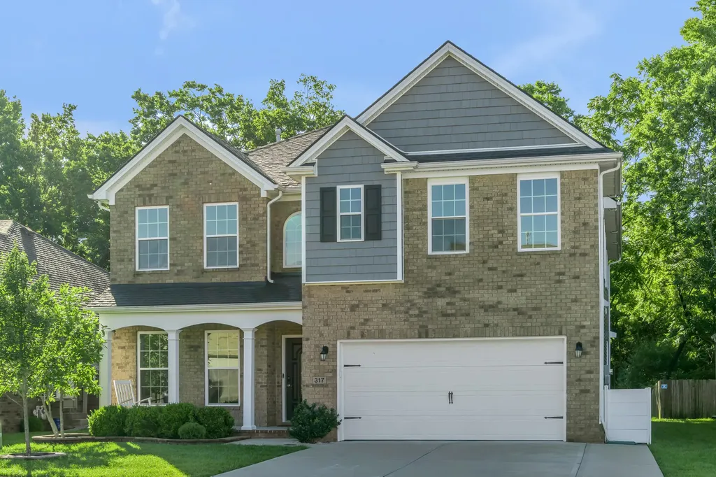 317 Red Cedar Drive Nicholasville KY 40356