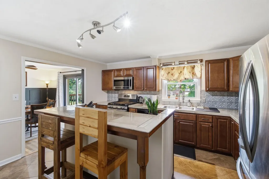 603 S 3rd Street Nicholasville KY 40356