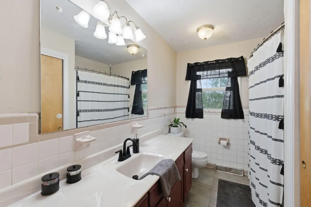 603 S 3rd Street Nicholasville KY 40356