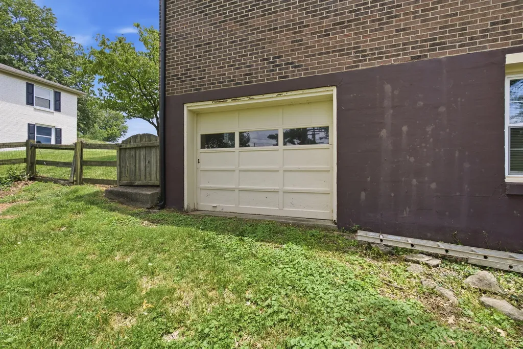 603 S 3rd Street Nicholasville KY 40356