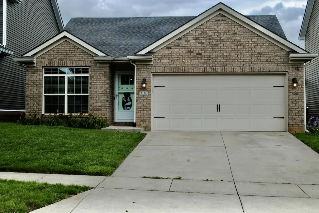 3136 Sweet Clover Lane Lexington KY 40509