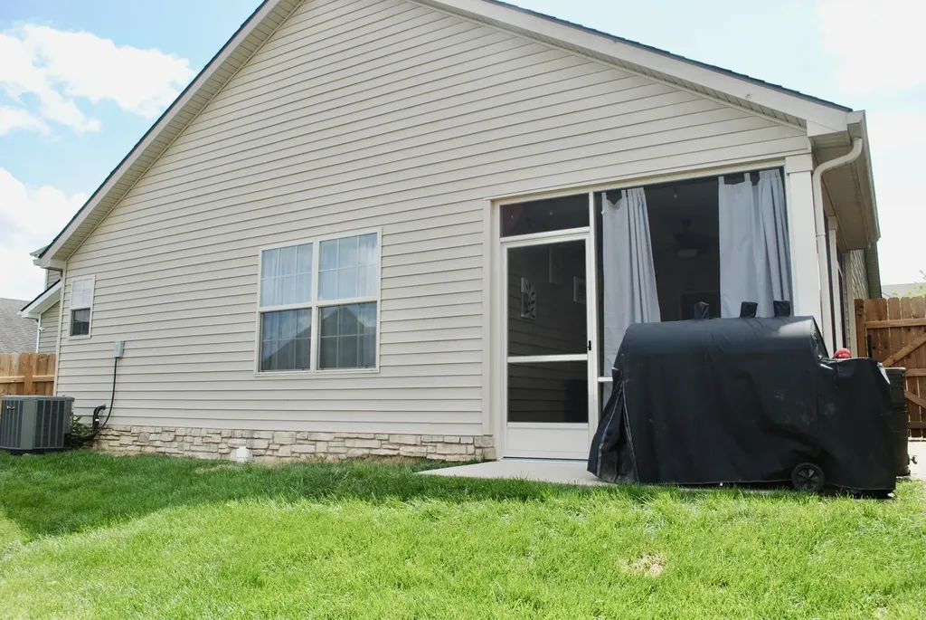 3136 Sweet Clover Lane Lexington KY 40509