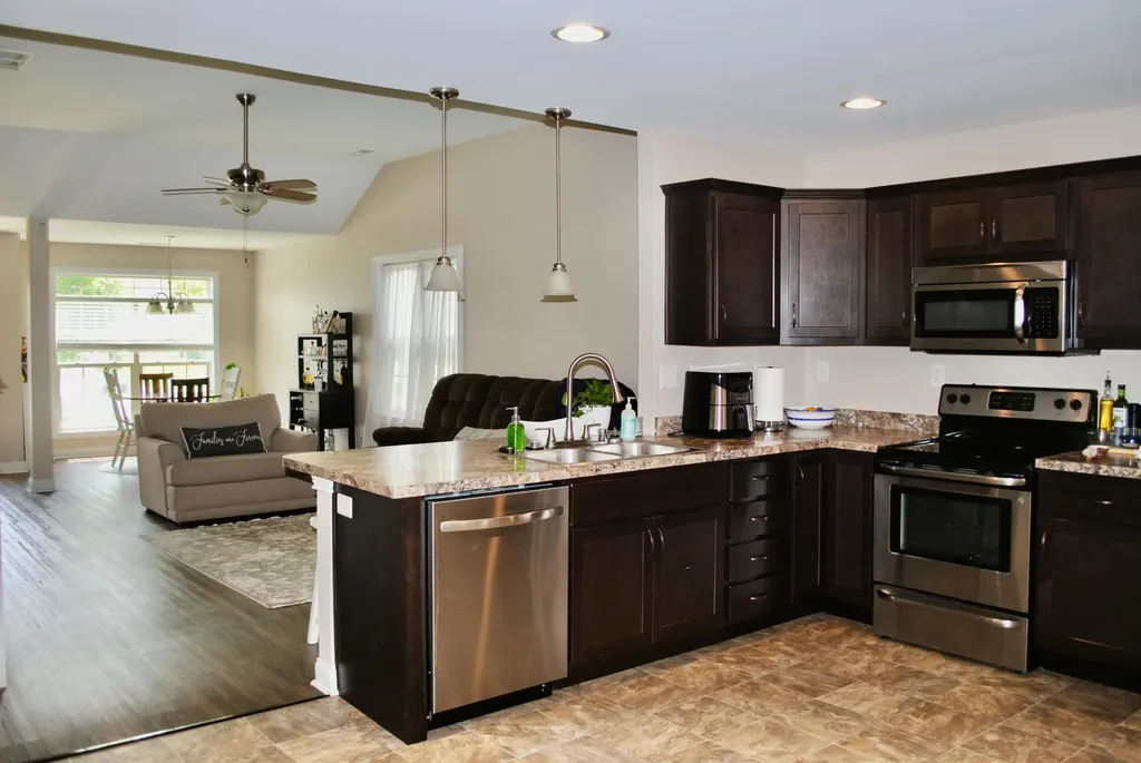 3136 Sweet Clover Lane Lexington KY 40509