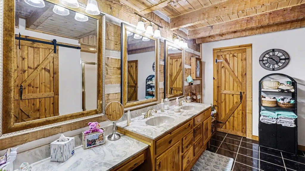 199 Stone Lane Sadieville KY 40370