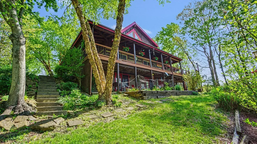 199 Stone Lane Sadieville KY 40370