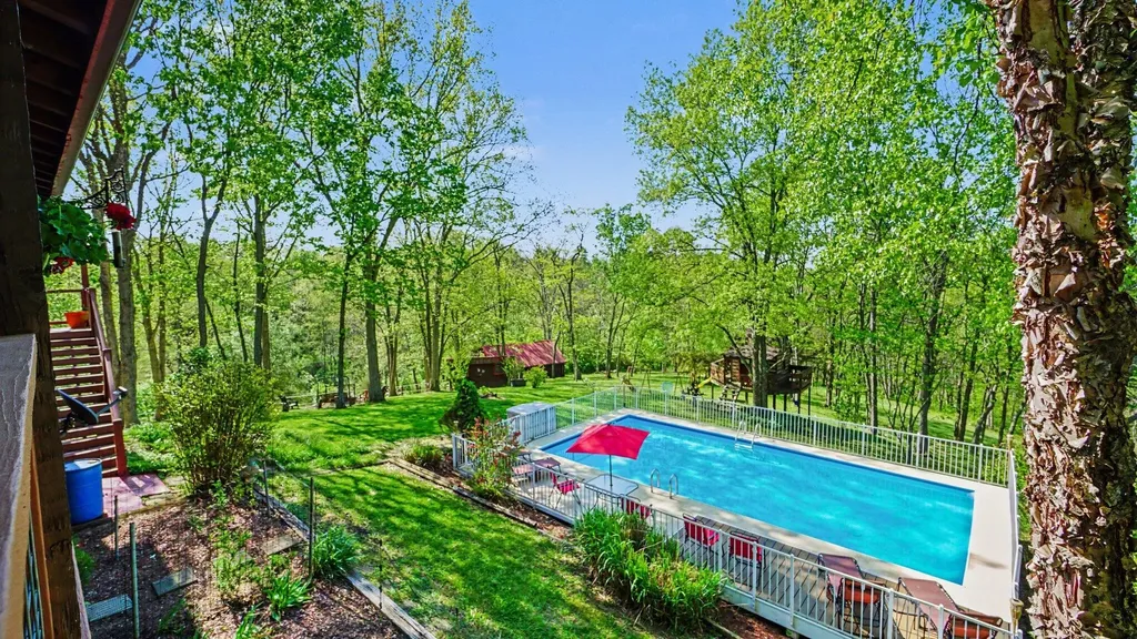 199 Stone Lane Sadieville KY 40370