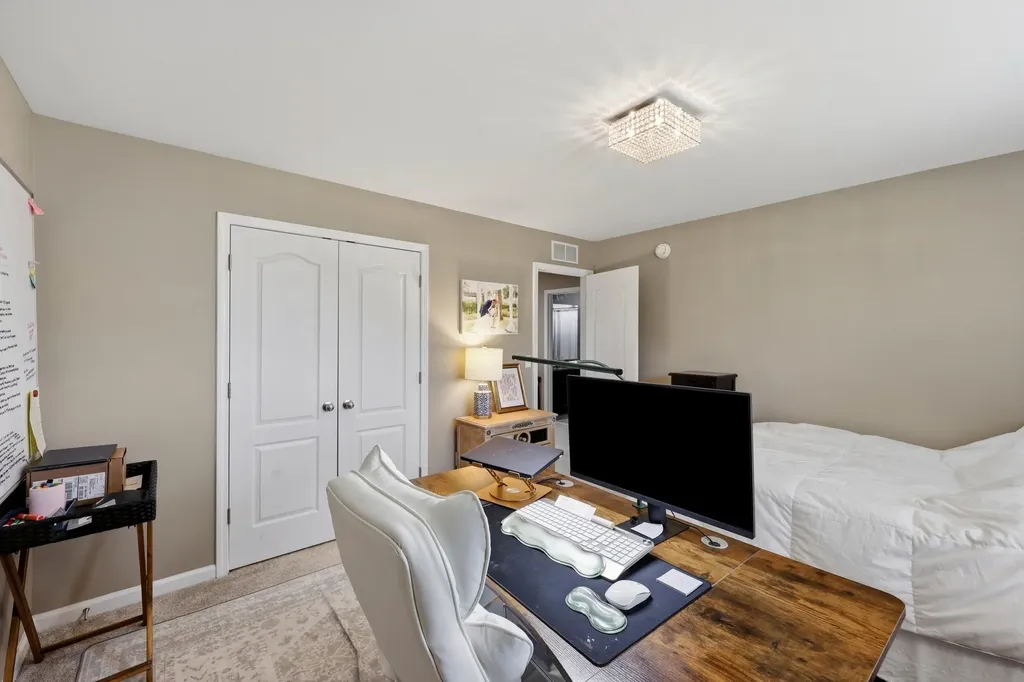 4337 Ridgewater Drive Lexington KY 40515