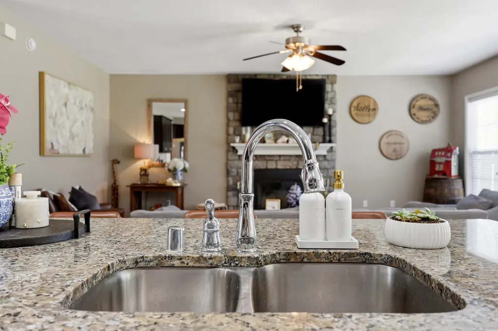 4337 Ridgewater Drive Lexington KY 40515