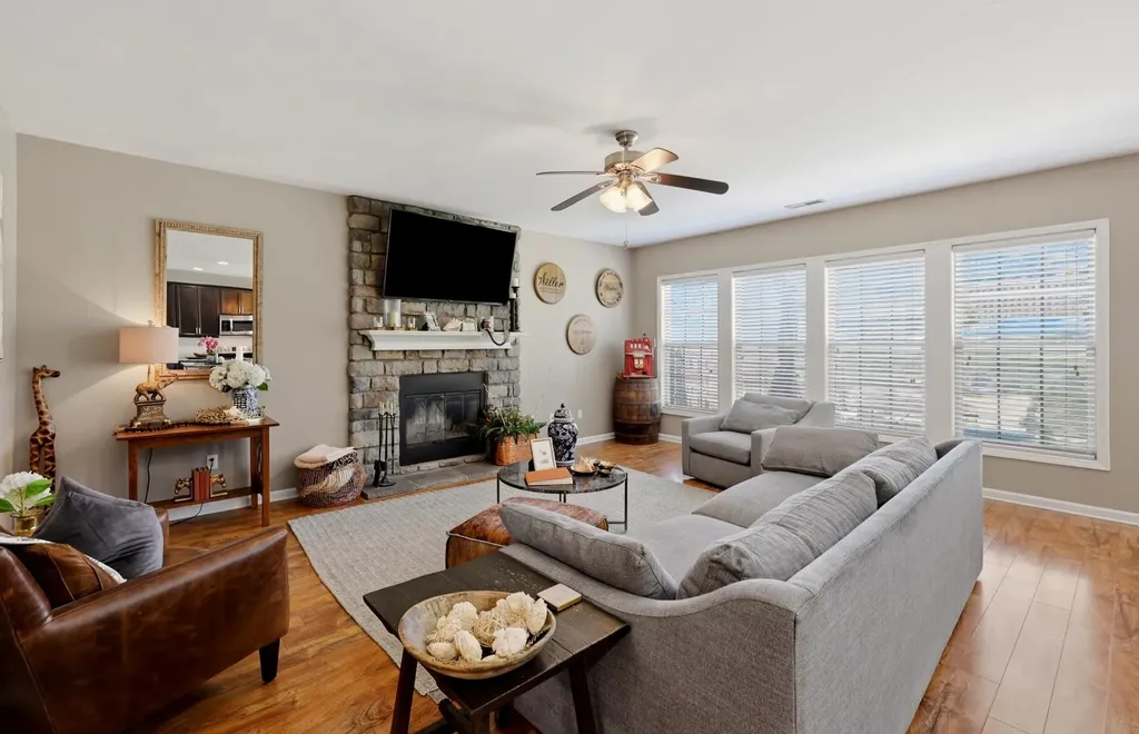 4337 Ridgewater Drive Lexington KY 40515