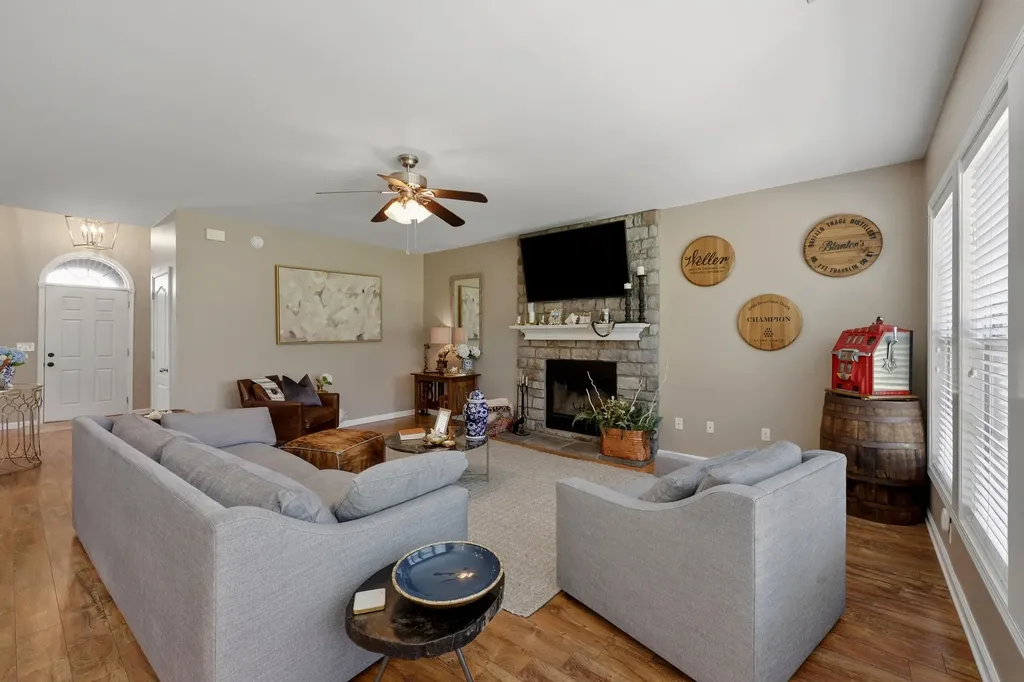 4337 Ridgewater Drive Lexington KY 40515