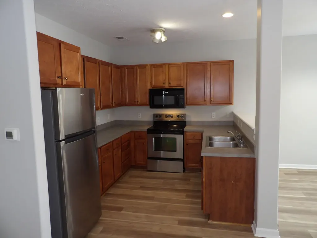 108 Charleston Court Frankfort KY 40601