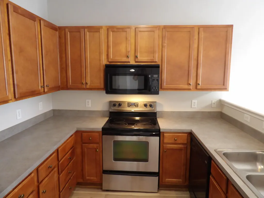 108 Charleston Court Frankfort KY 40601