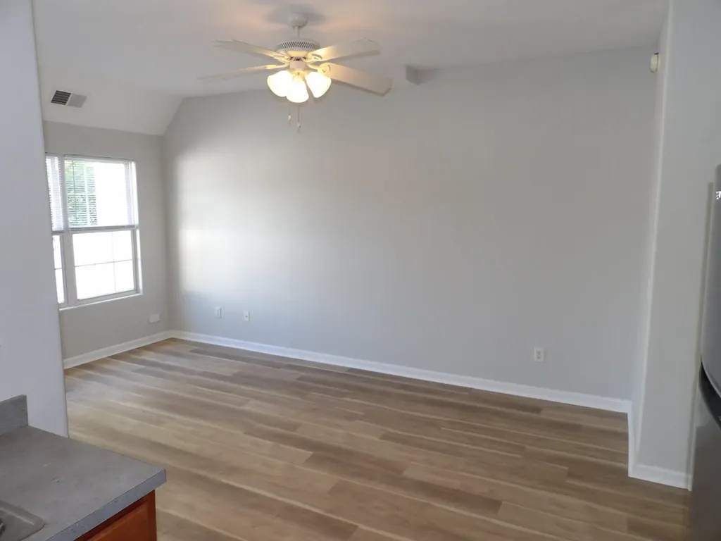 108 Charleston Court Frankfort KY 40601