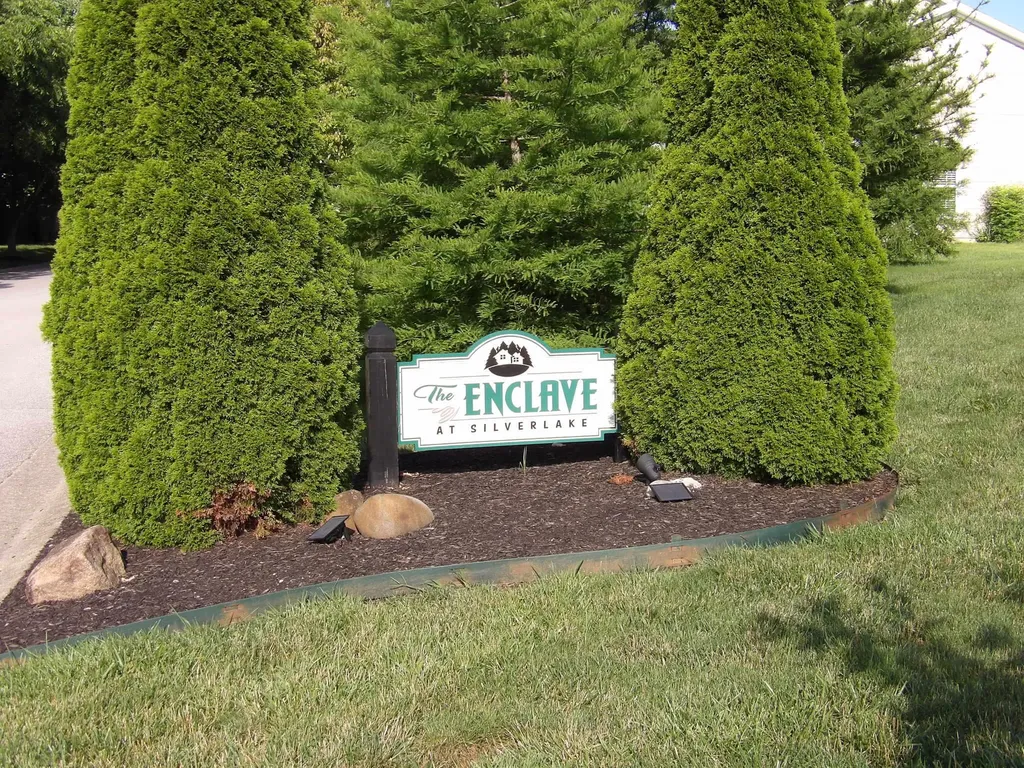 108 Charleston Court Frankfort KY 40601
