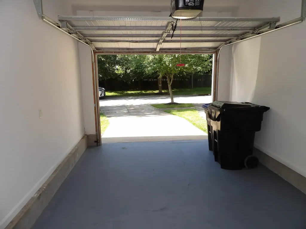 108 Charleston Court Frankfort KY 40601
