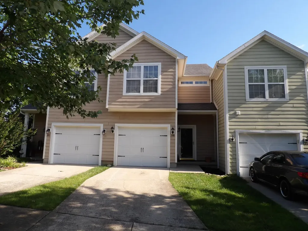108 Charleston Court Frankfort KY 40601