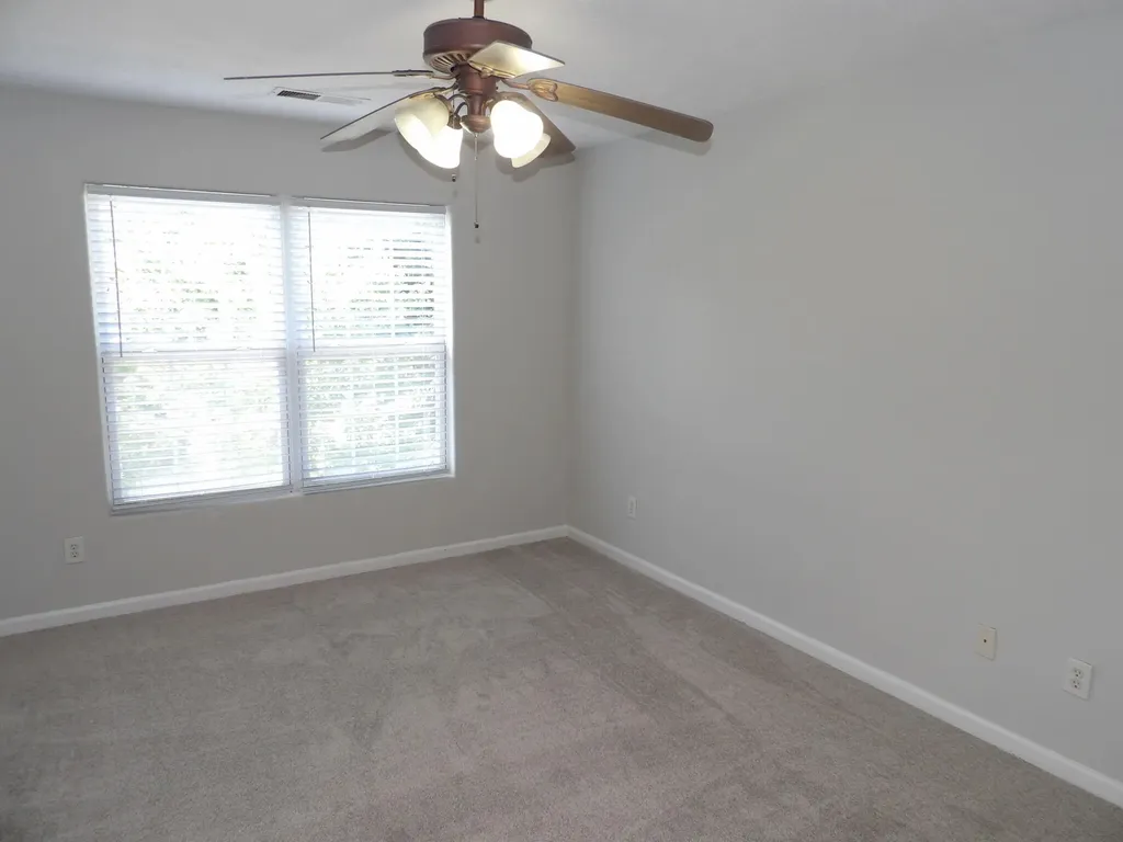 108 Charleston Court Frankfort KY 40601