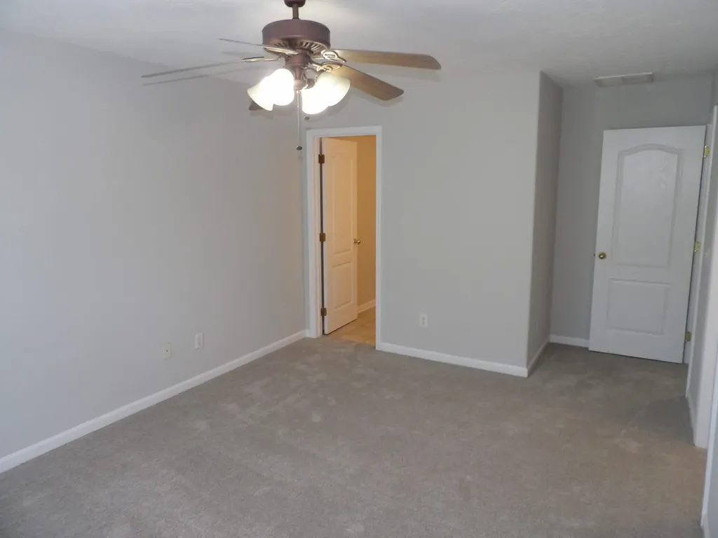 108 Charleston Court Frankfort KY 40601