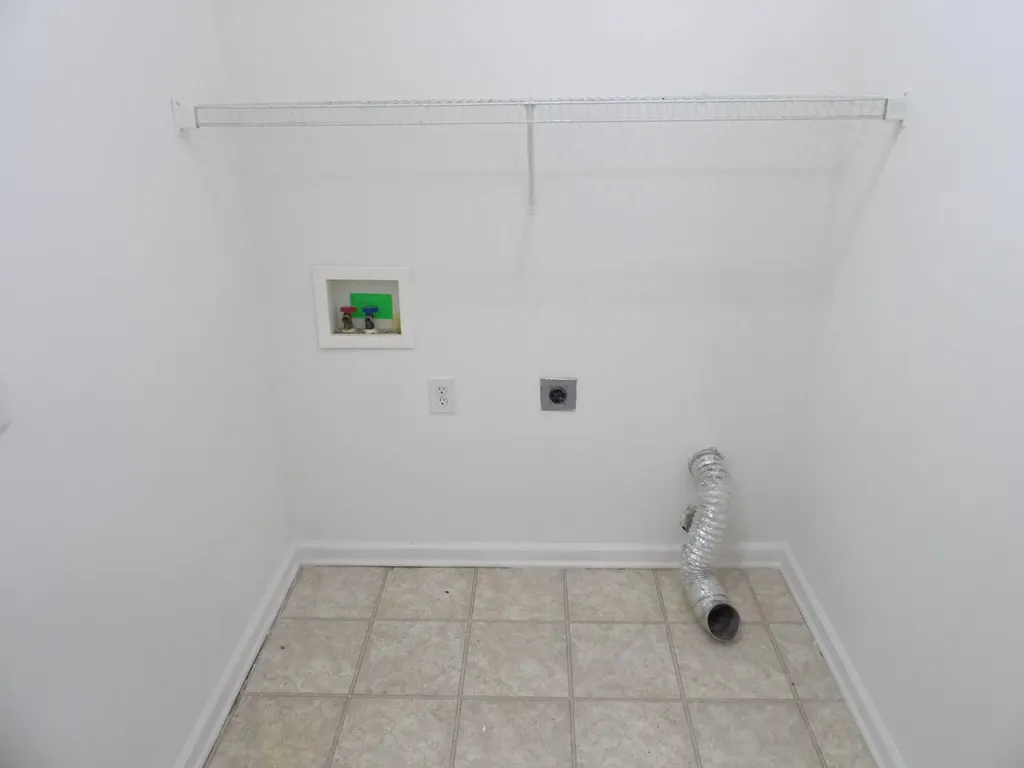 108 Charleston Court Frankfort KY 40601