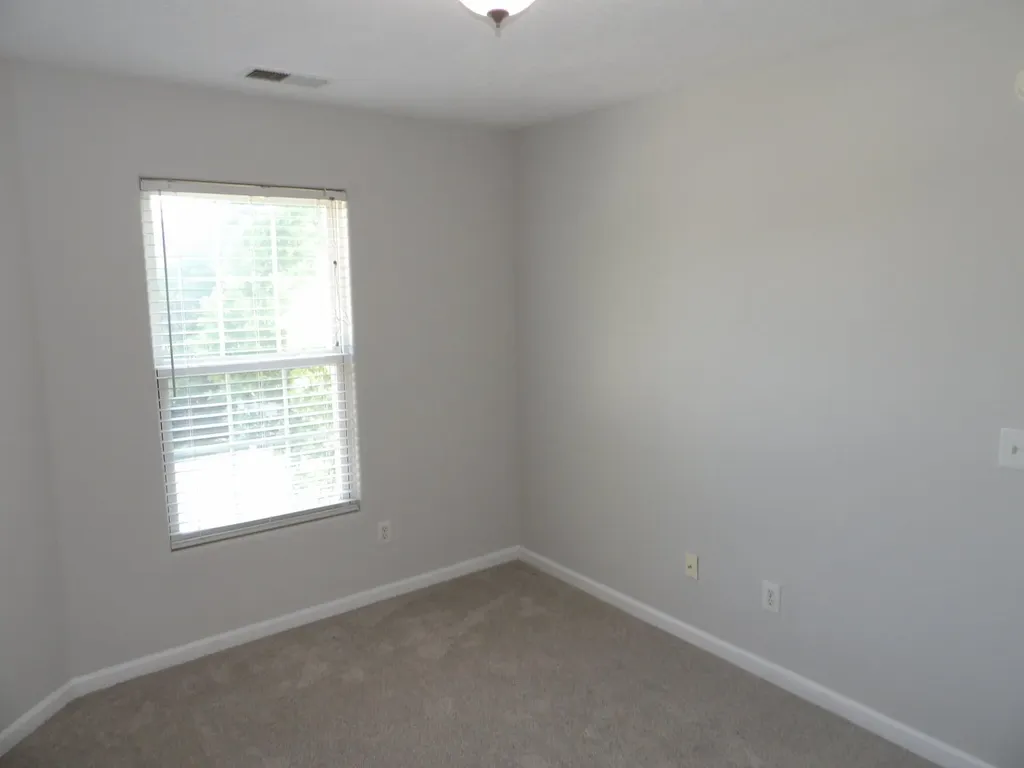 108 Charleston Court Frankfort KY 40601