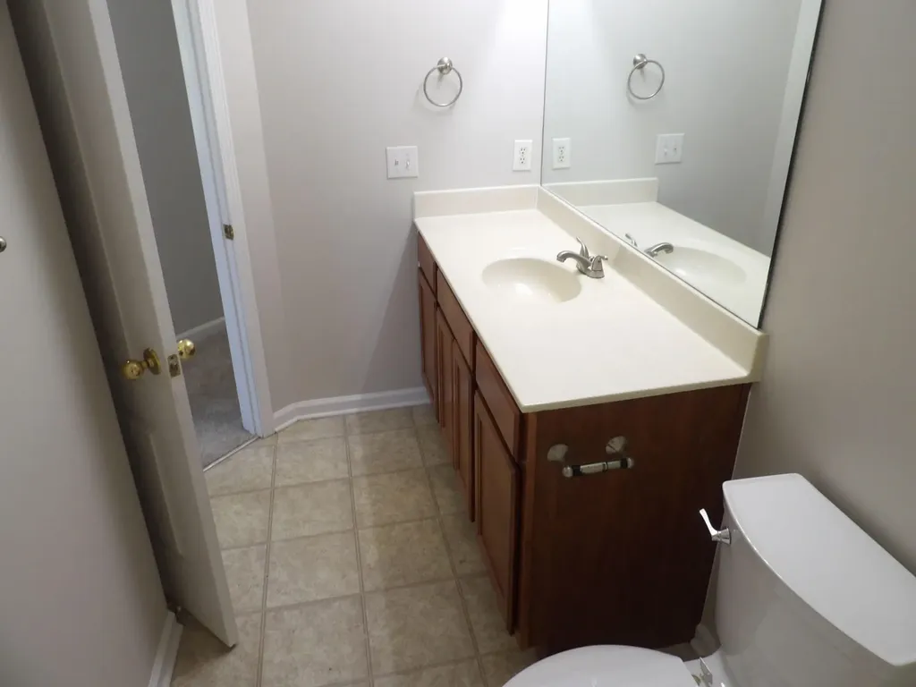 108 Charleston Court Frankfort KY 40601