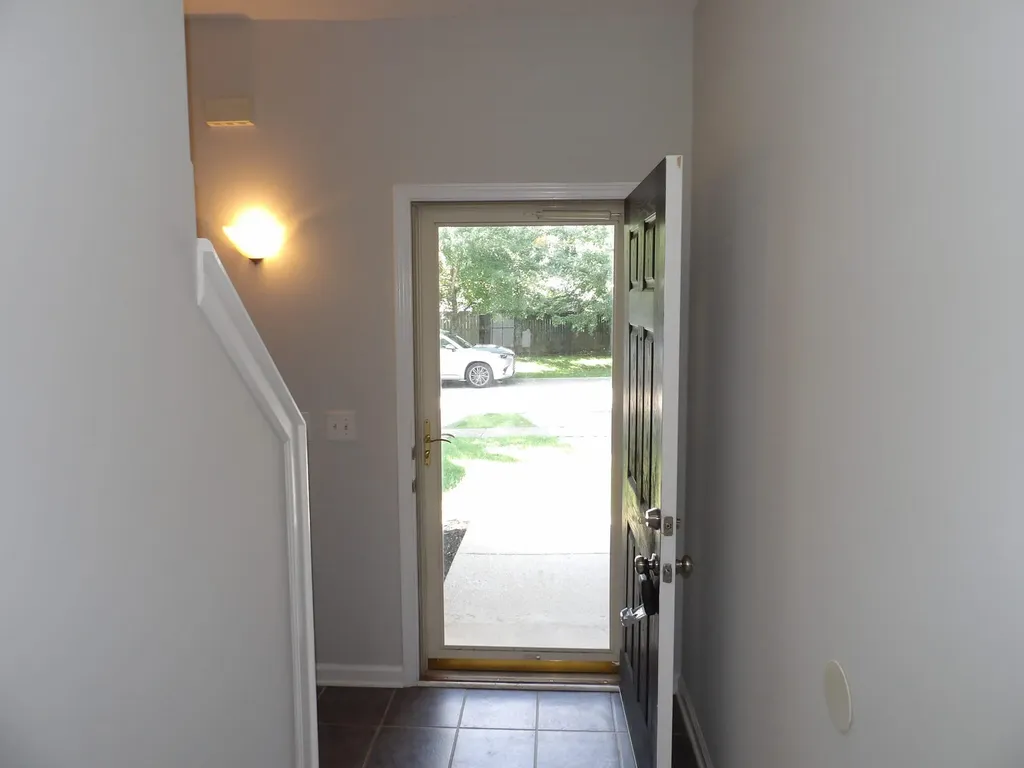 108 Charleston Court Frankfort KY 40601