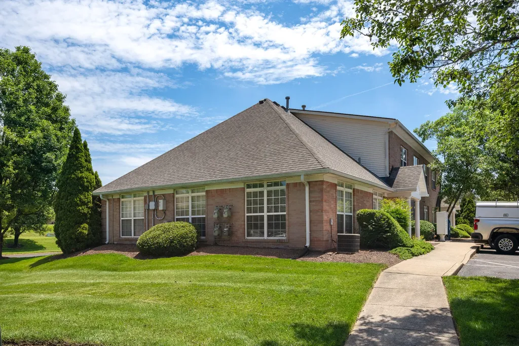 3401 Stony Spring Circle Louisville KY 40220