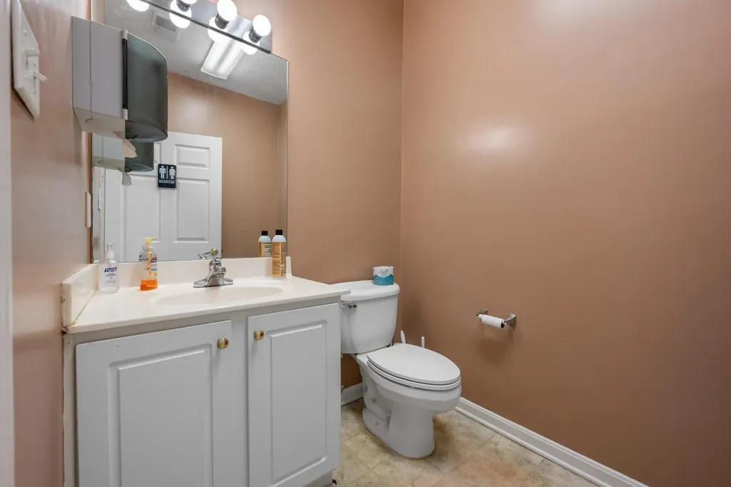 3401 Stony Spring Circle Louisville KY 40220