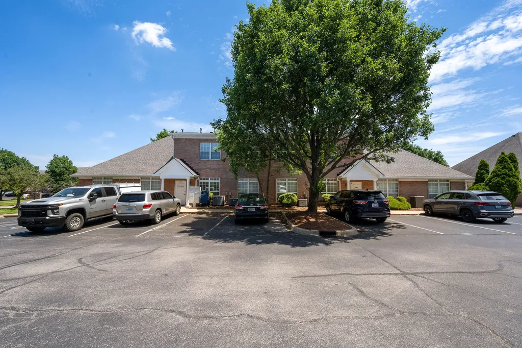 3401 Stony Spring Circle Louisville KY 40220