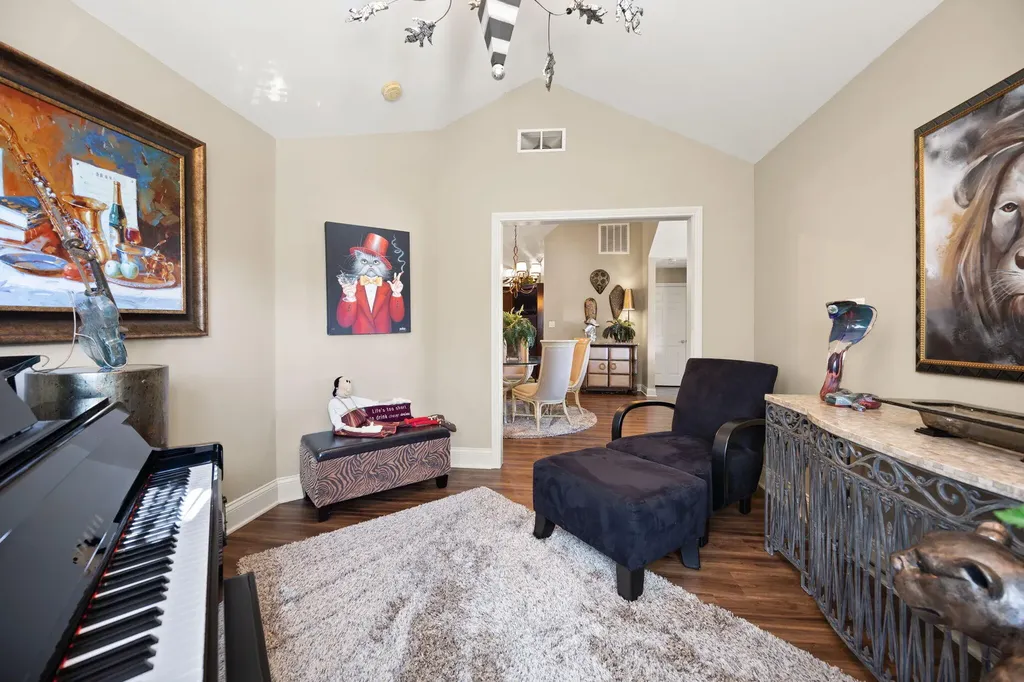 413 Deer Lake Place Bronston KY 42518