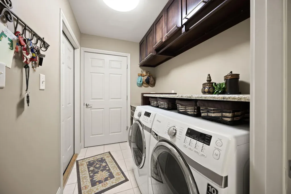 413 Deer Lake Place Bronston KY 42518
