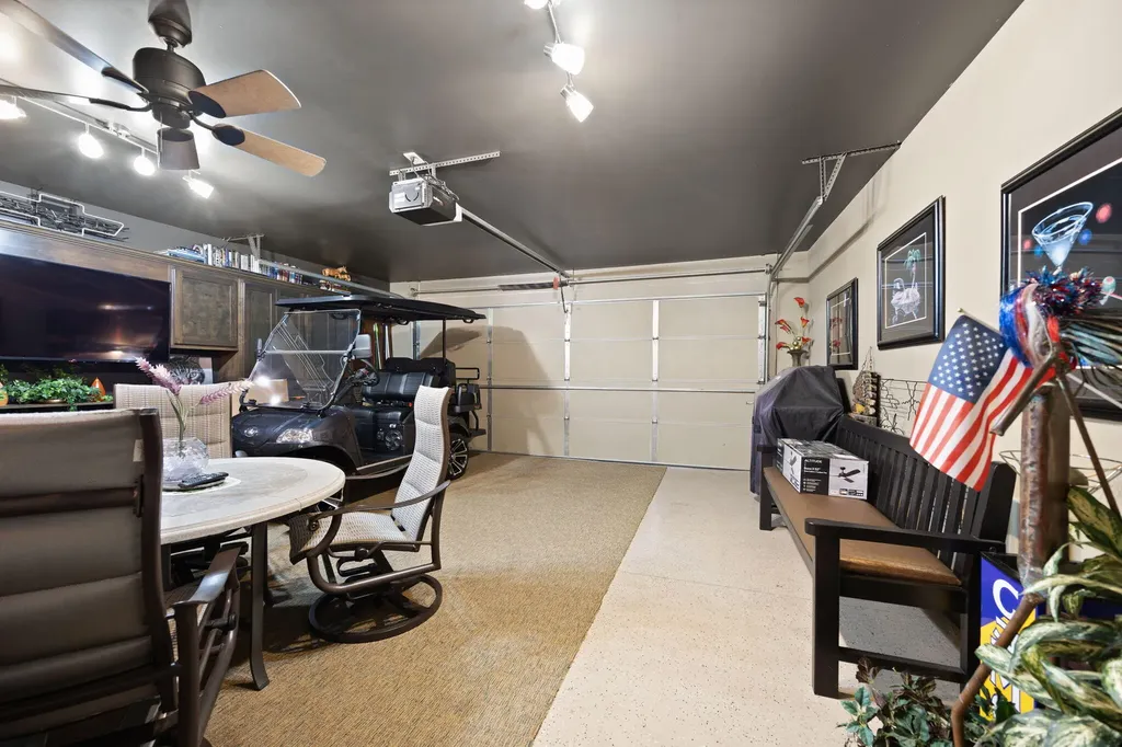 413 Deer Lake Place Bronston KY 42518