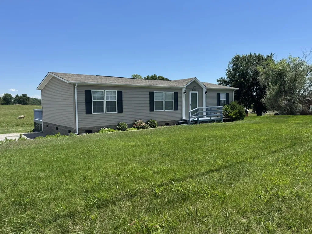 2016 Ky-379 Russell Springs KY 42642
