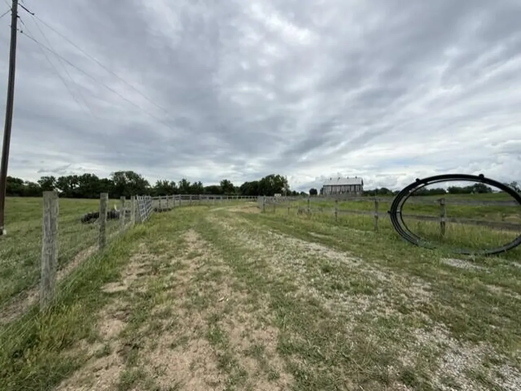 665 Lillies Ferry Road Winchester KY 40391