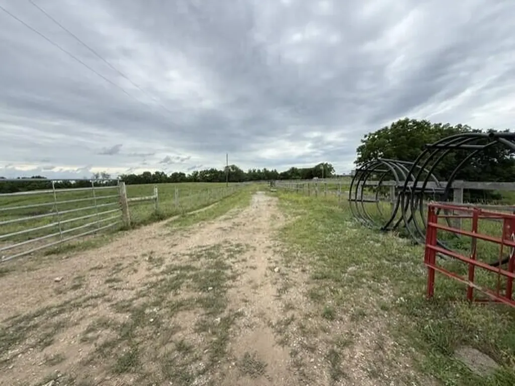 665 Lillies Ferry Road Winchester KY 40391