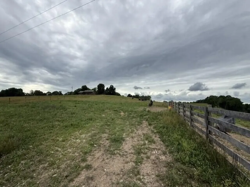 665 Lillies Ferry Road Winchester KY 40391