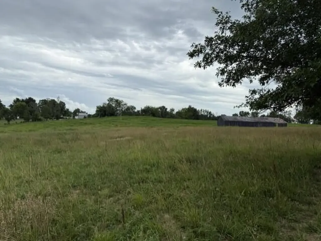 665 Lillies Ferry Road Winchester KY 40391