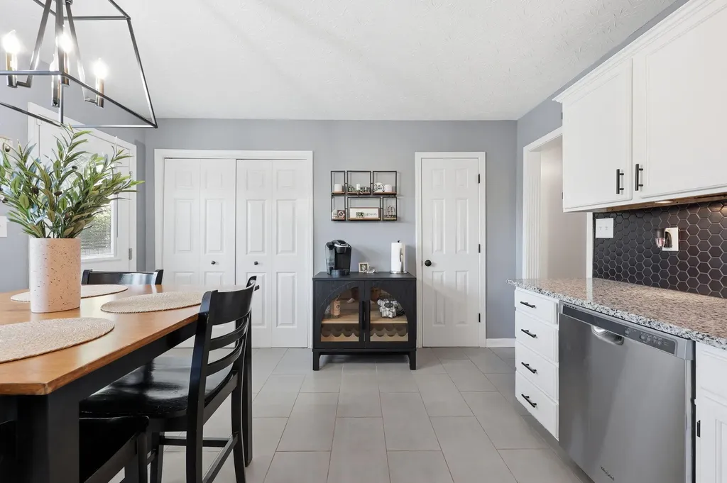 1165 Bay Meadows Drive Lexington KY 40514