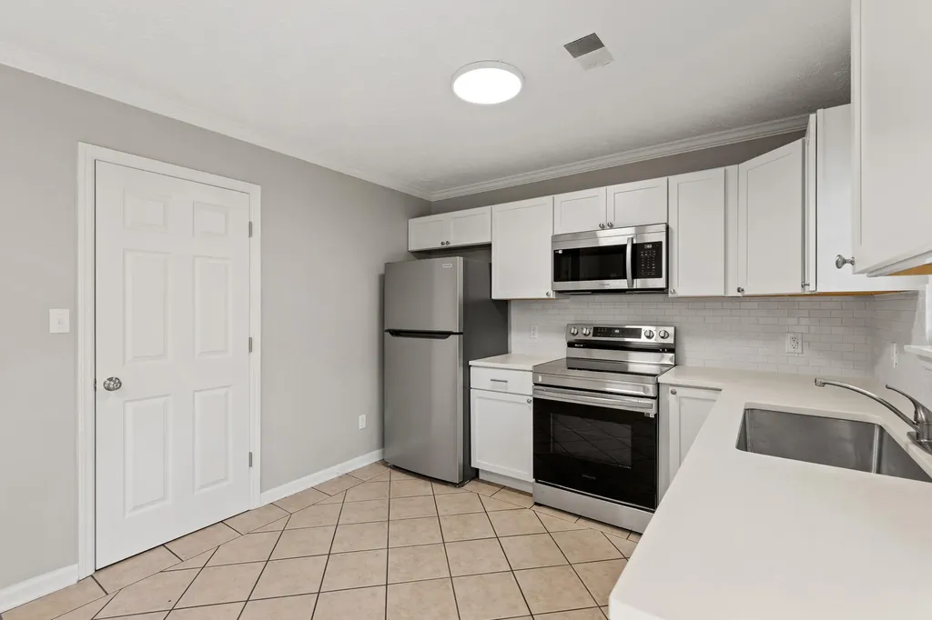 100 Old Lemons Mill Court Georgetown KY 40324