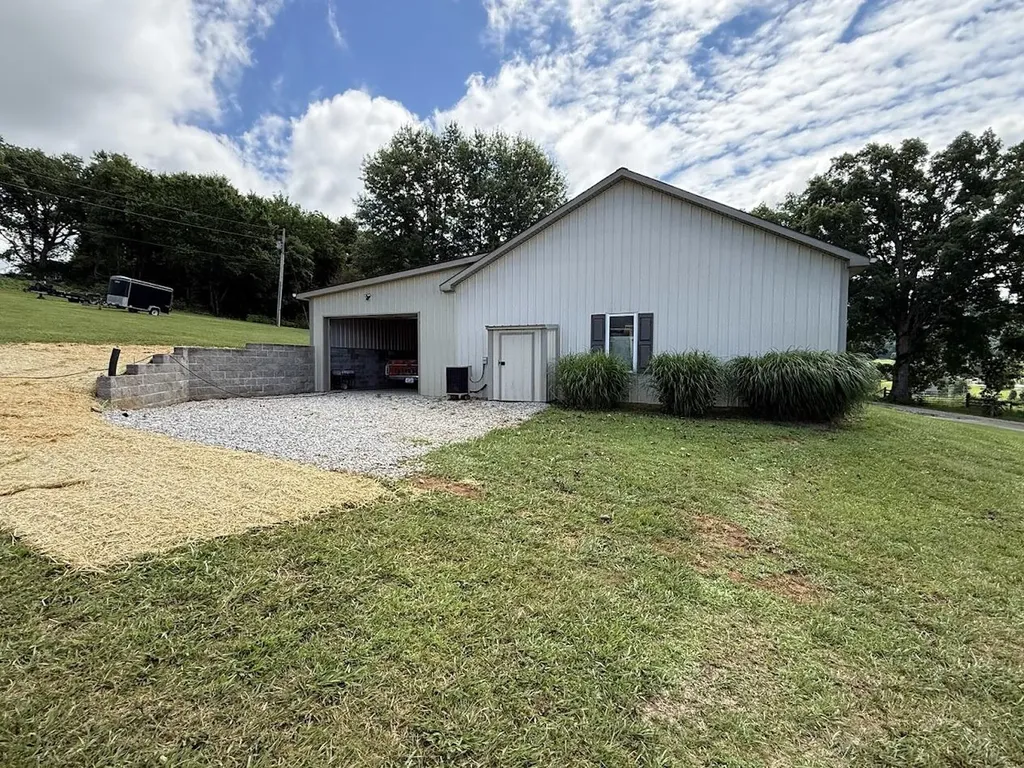 69 Mercury Drive Mt Vernon KY 40456
