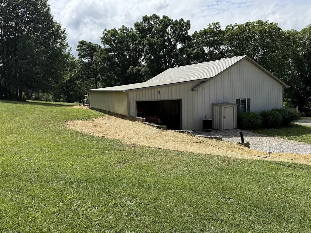 69 Mercury Drive Mt Vernon KY 40456
